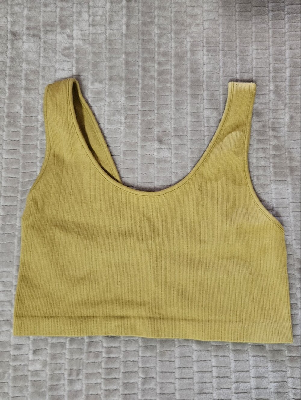American Eagle Outfitters Yellow Ribbed Crop Tank